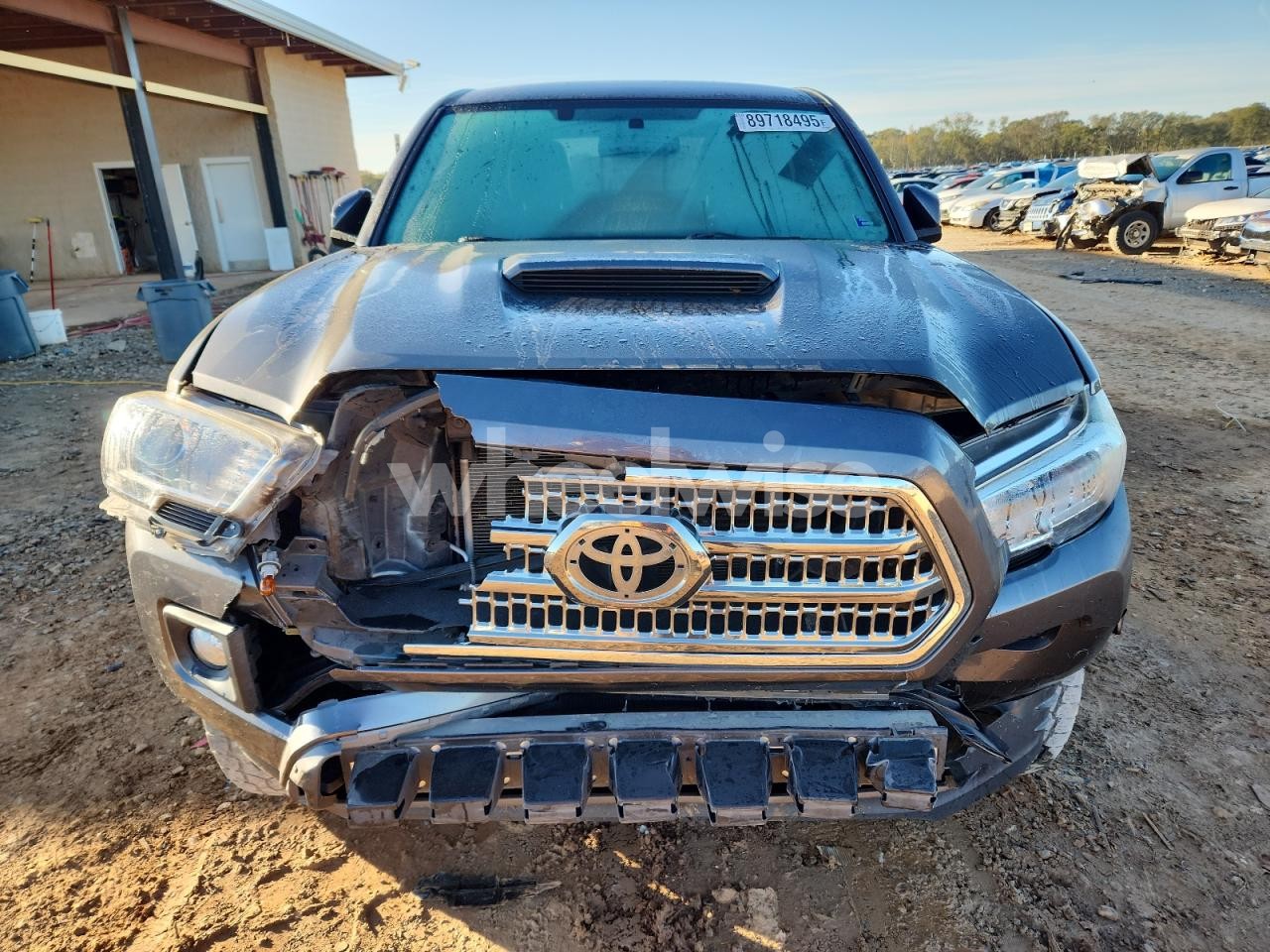 Photo 5 of 2017 TOYOTA TACOMA DOUBLE CAB (VIN 3TMCZ5AN1HM073283)