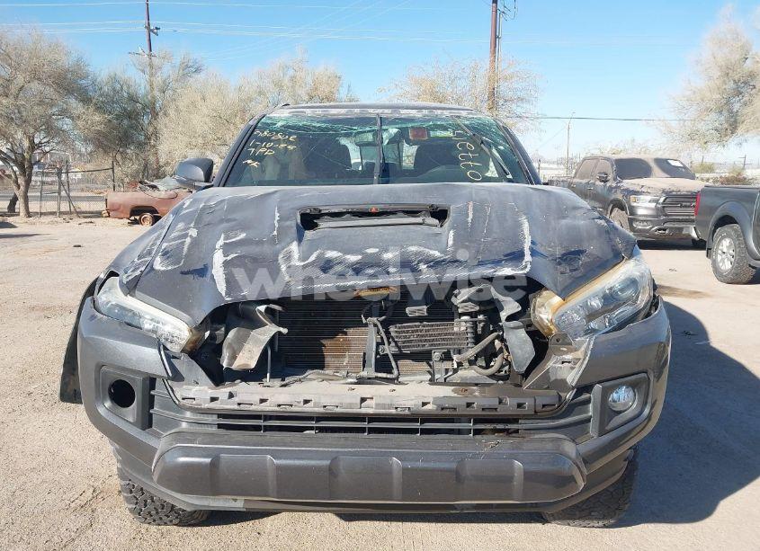 Photo 12 of 2017 Toyota Tacoma TRD SPORT (VIN 3TMCZ5AN1HM077219)