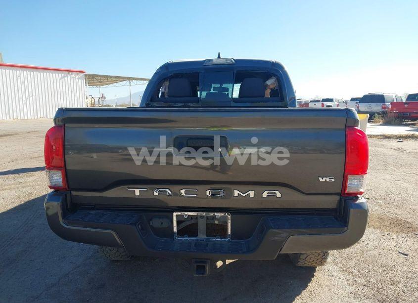 Photo 16 of 2017 Toyota Tacoma TRD SPORT (VIN 3TMCZ5AN1HM077219)