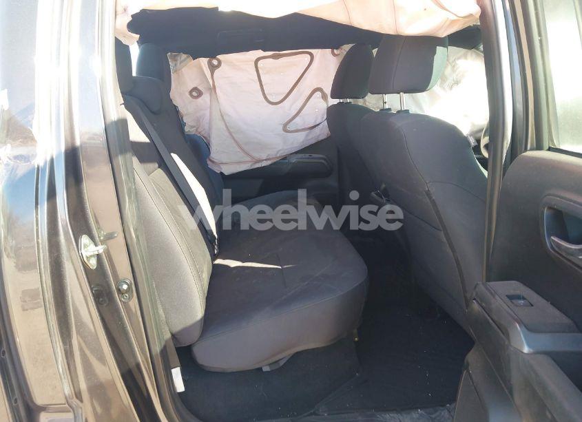 Photo 8 of 2017 Toyota Tacoma TRD SPORT (VIN 3TMCZ5AN1HM077219)