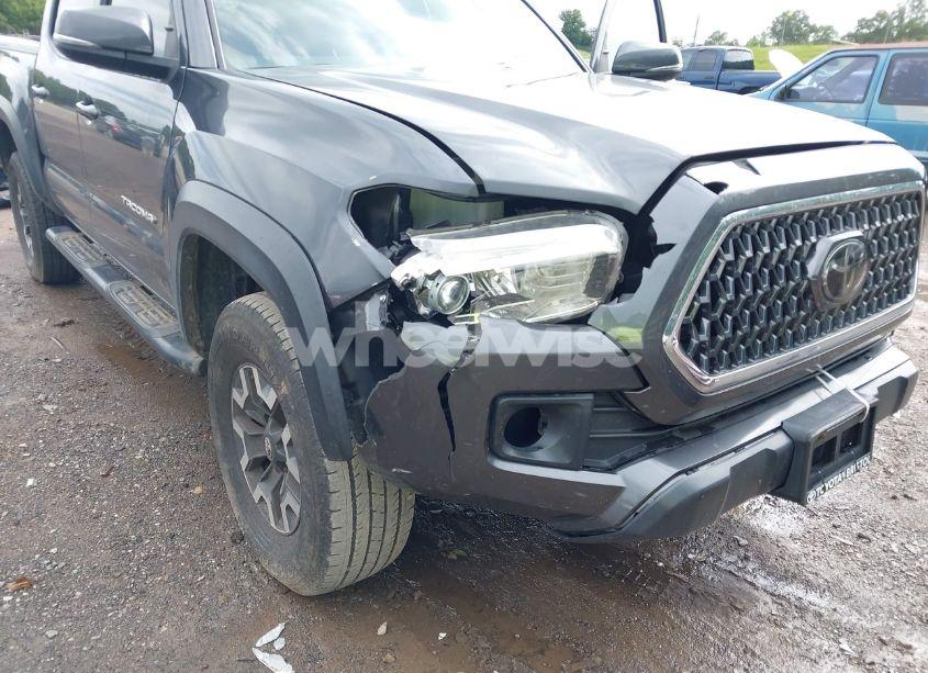 Photo 6 of 2018 Toyota Tacoma TRD OFF ROAD (VIN 3TMCZ5AN1JM178654)