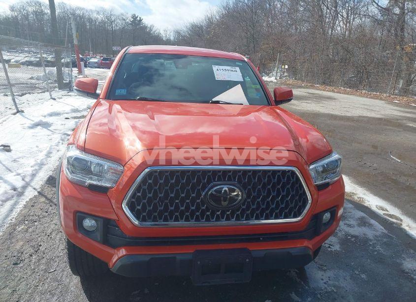 Photo 13 of 2018 Toyota Tacoma TRD OFF ROAD (VIN 3TMCZ5AN1JM181151)