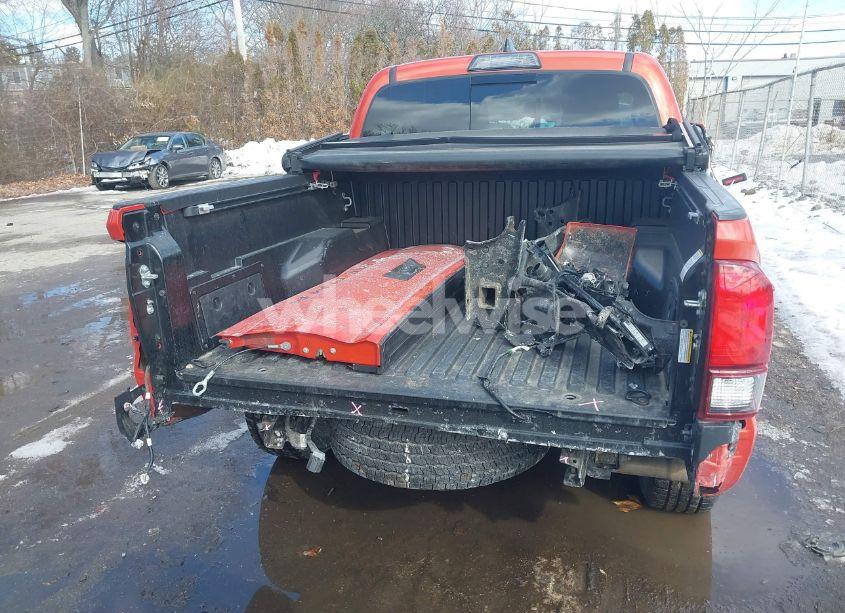 Photo 17 of 2018 Toyota Tacoma TRD OFF ROAD (VIN 3TMCZ5AN1JM181151)