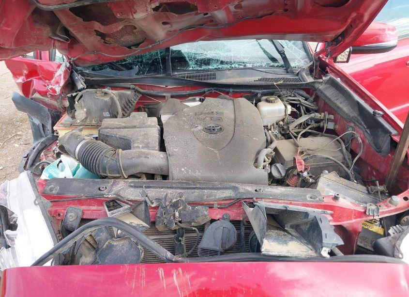 Photo 10 of 2019 Toyota Tacoma 4WD TRD OFF ROAD (VIN 3TMCZ5AN1KM201822)