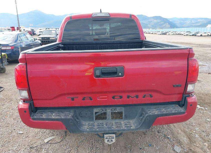 Photo 17 of 2019 Toyota Tacoma 4WD TRD OFF ROAD (VIN 3TMCZ5AN1KM201822)