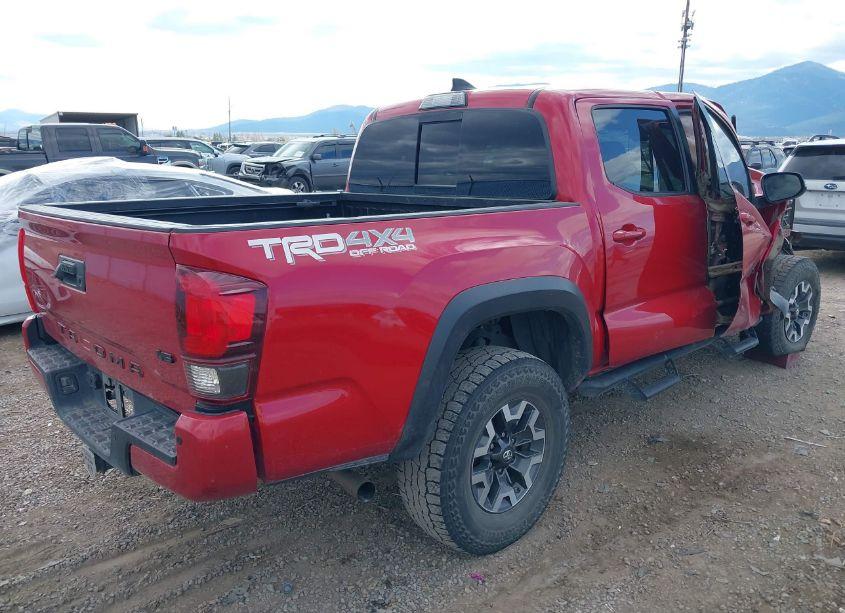 Photo 4 of 2019 Toyota Tacoma 4WD TRD OFF ROAD (VIN 3TMCZ5AN1KM201822)