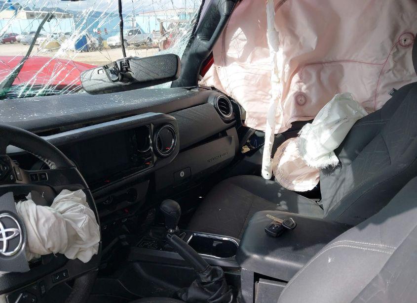 Photo 5 of 2019 Toyota Tacoma 4WD TRD OFF ROAD (VIN 3TMCZ5AN1KM201822)