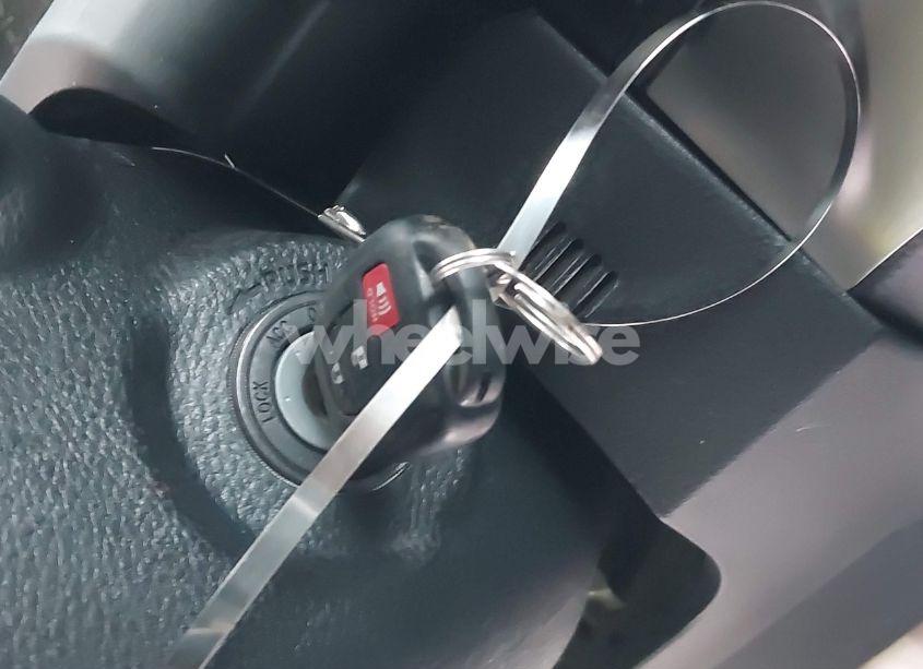 Photo 11 of 2019 Toyota Tacoma SR V6 (VIN 3TMCZ5AN1KM220984)