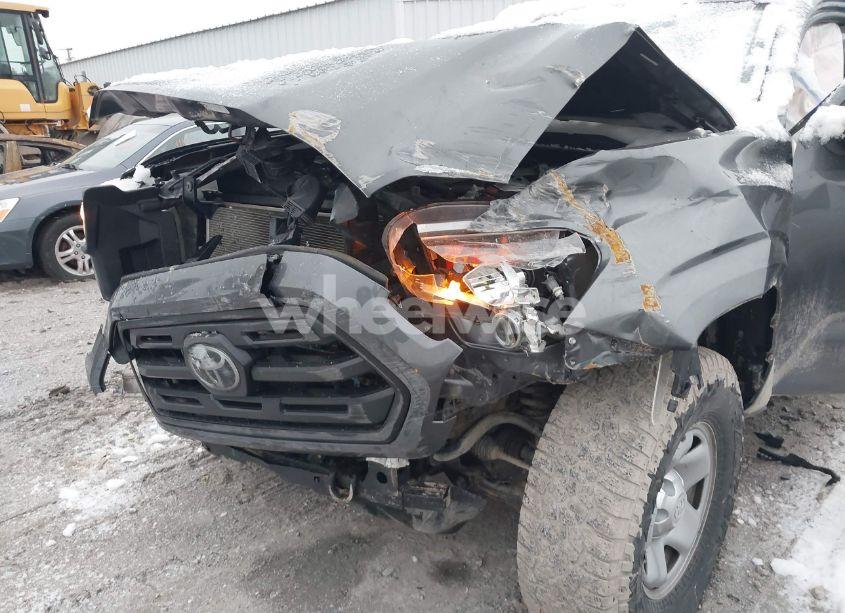 Photo 6 of 2019 Toyota Tacoma SR V6 (VIN 3TMCZ5AN1KM220984)