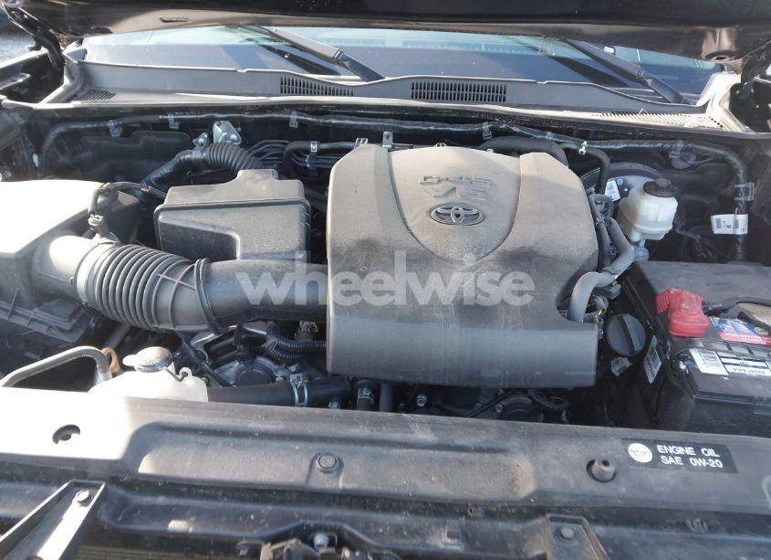 Photo 10 of 2019 Toyota Tacoma TRD SPORT (VIN 3TMCZ5AN1KM232424)