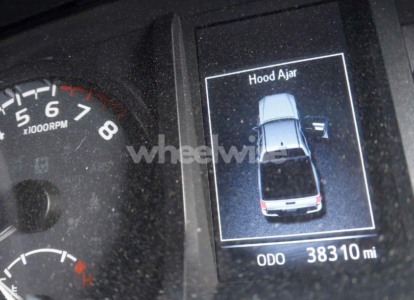 Photo 14 of 2019 Toyota Tacoma TRD SPORT (VIN 3TMCZ5AN1KM232424)