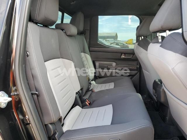 Photo 2 of 2025 TOYOTA TACOMA DOUBLE CAB (VIN 3TMCZ5AN1KM283857)