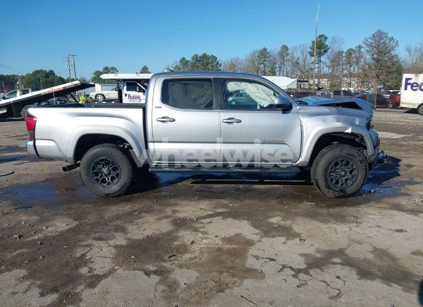 Photo 14 of 2020 Toyota Tacoma SR5 V6 (VIN 3TMCZ5AN1LM296965)