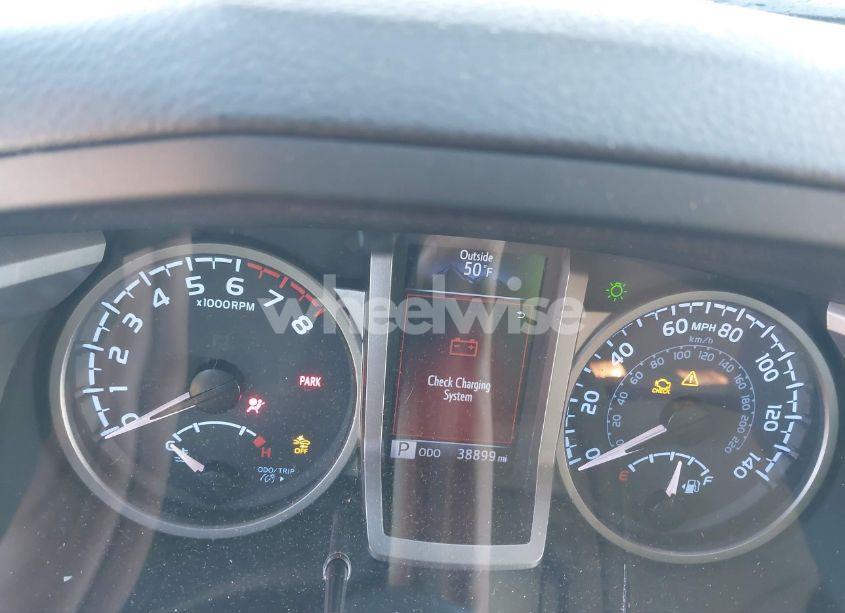 Photo 7 of 2020 Toyota Tacoma SR5 V6 (VIN 3TMCZ5AN1LM296965)