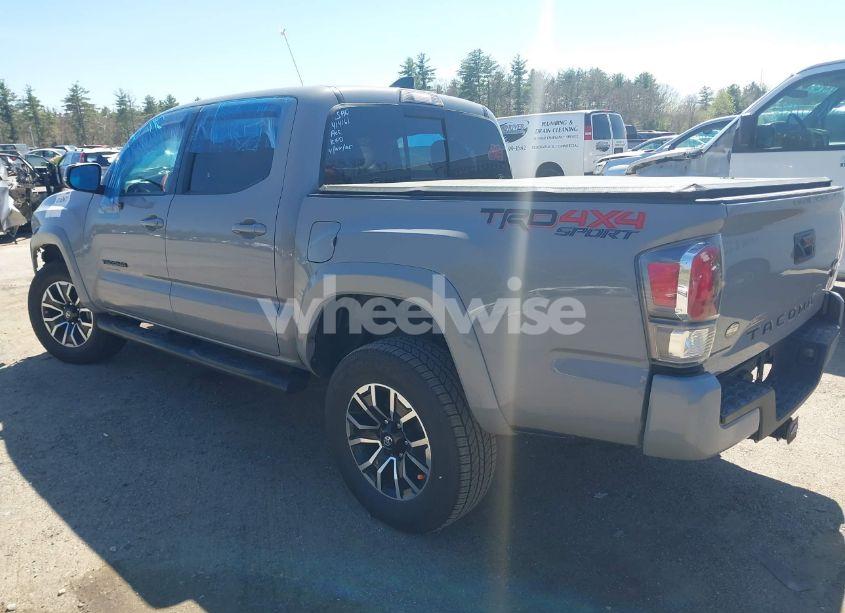 Photo 3 of 2020 Toyota Tacoma TRD SPORT (VIN 3TMCZ5AN1LM353102)
