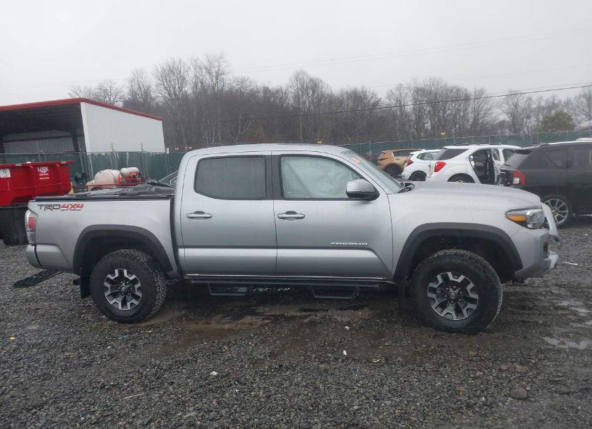 Photo 14 of 2020 Toyota Tacoma TRD OFF-ROAD (VIN 3TMCZ5AN1LM360194)