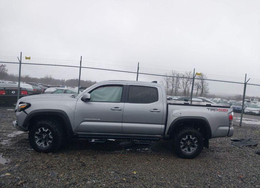 Photo 15 of 2020 Toyota Tacoma TRD OFF-ROAD (VIN 3TMCZ5AN1LM360194)