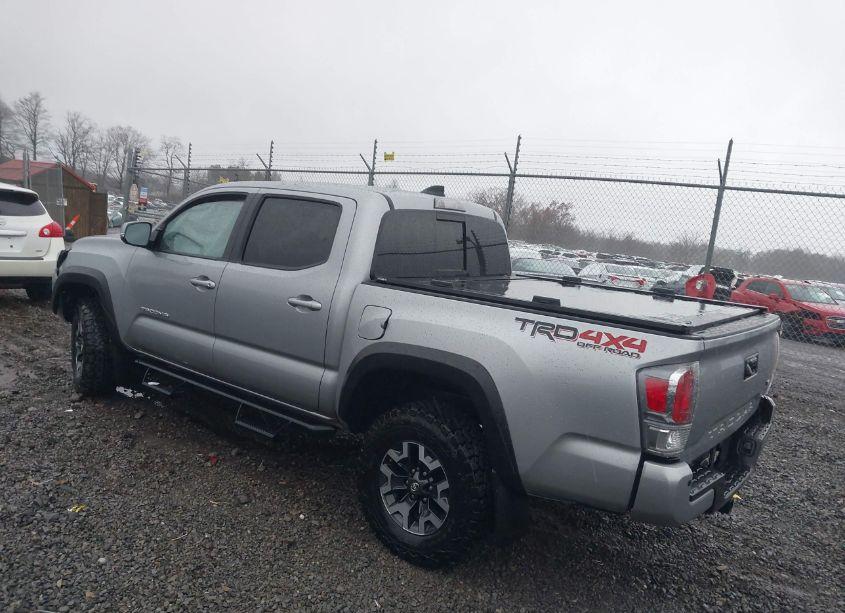 Photo 3 of 2020 Toyota Tacoma TRD OFF-ROAD (VIN 3TMCZ5AN1LM360194)
