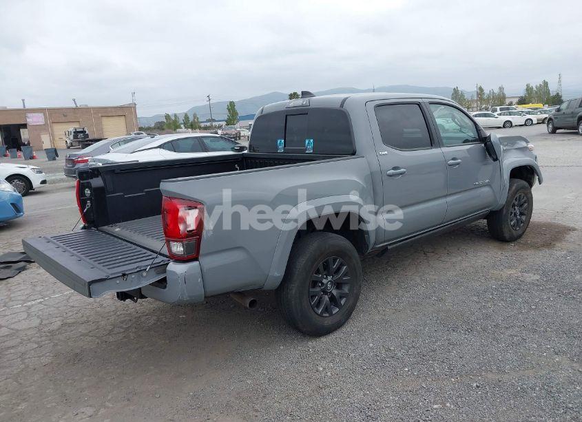 Photo 4 of 2021 Toyota Tacoma SR5 V6 (VIN 3TMCZ5AN1MM422937)