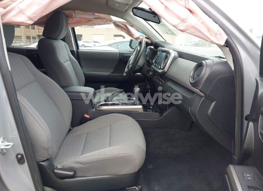 Photo 5 of 2021 Toyota Tacoma SR5 V6 (VIN 3TMCZ5AN1MM422937)