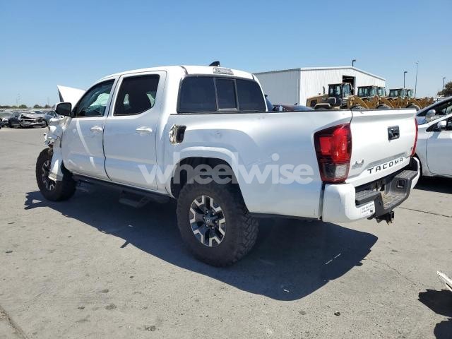 Photo 2 of 2021 TOYOTA TACOMA DOUBLE CAB (VIN 3TMCZ5AN1MM426986)