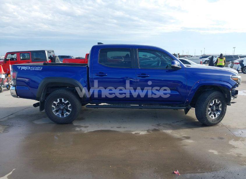 Photo 13 of 2022 Toyota Tacoma TRD OFF ROAD (VIN 3TMCZ5AN1NM527561)