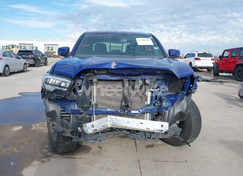 Photo 6 of 2022 Toyota Tacoma TRD OFF ROAD (VIN 3TMCZ5AN1NM527561)