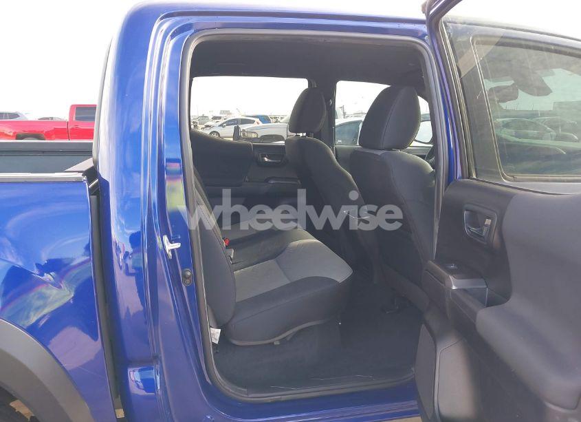Photo 8 of 2022 Toyota Tacoma TRD OFF ROAD (VIN 3TMCZ5AN1NM527561)