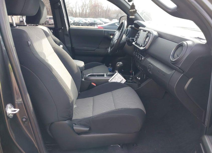 Photo 5 of 2023 Toyota Tacoma TRD SPORT (VIN 3TMCZ5AN1PM539082)