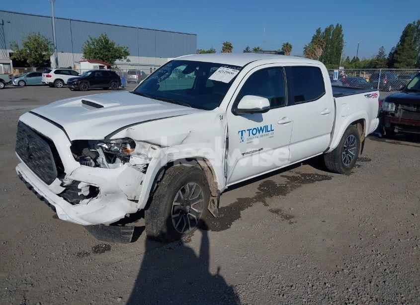 Photo 2 of 2023 Toyota Tacoma TRD SPORT (VIN 3TMCZ5AN1PM631292)