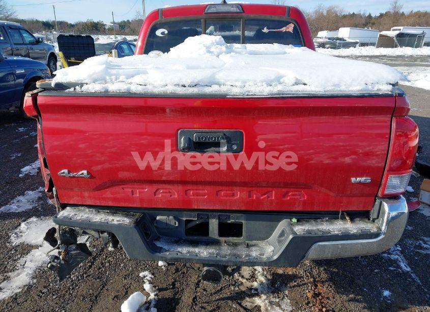 Photo 16 of 2016 Toyota Tacoma SR5 V6 (VIN 3TMCZ5AN2GM022776)