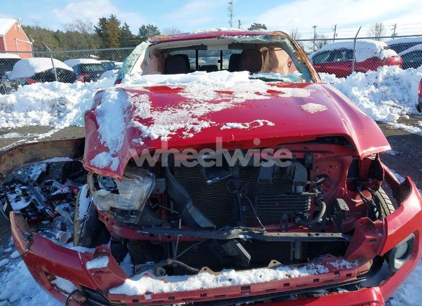 Photo 6 of 2016 Toyota Tacoma SR5 V6 (VIN 3TMCZ5AN2GM022776)