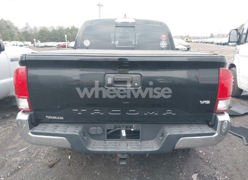 Photo 17 of 2017 Toyota Tacoma TRD OFF ROAD (VIN 3TMCZ5AN2HM098810)