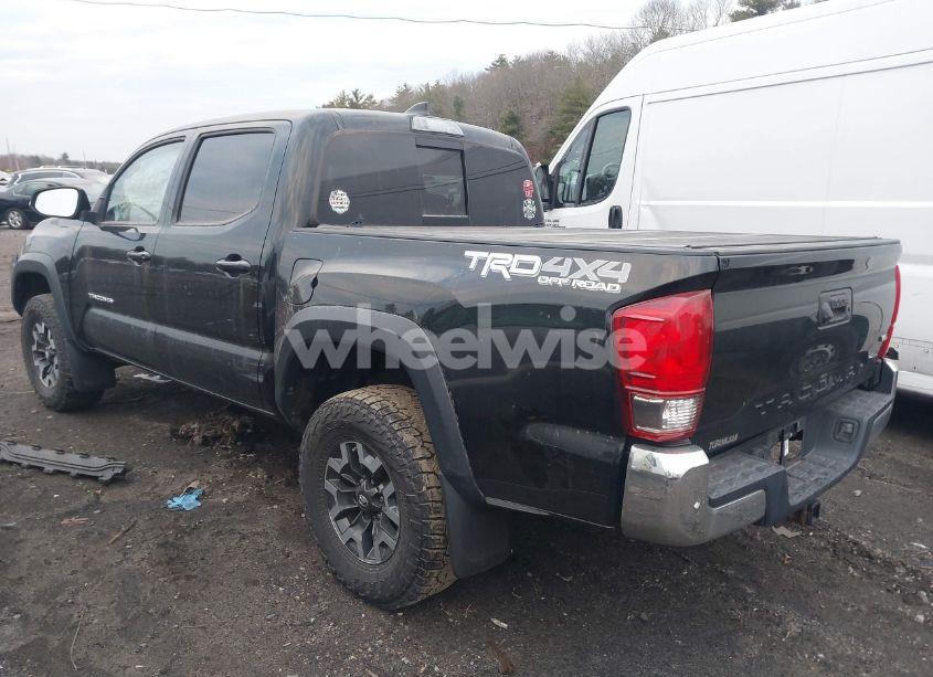 Photo 3 of 2017 Toyota Tacoma TRD OFF ROAD (VIN 3TMCZ5AN2HM098810)