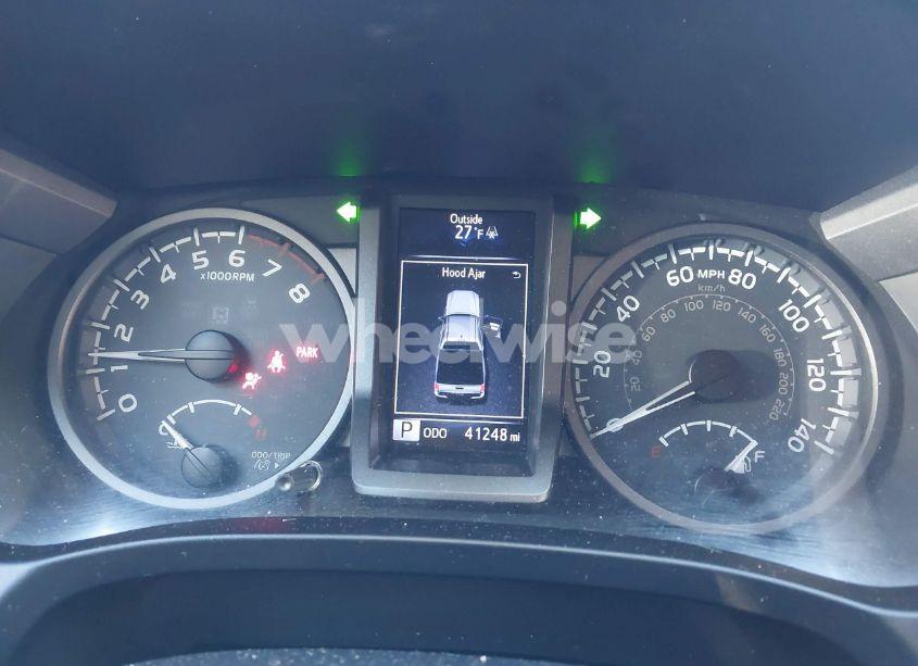 Photo 7 of 2017 Toyota Tacoma TRD OFF ROAD (VIN 3TMCZ5AN2HM102404)