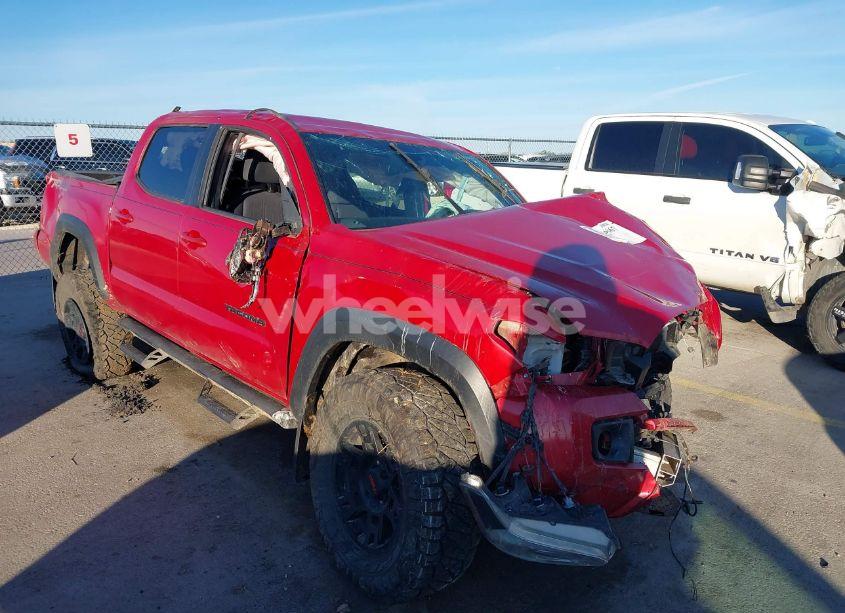 2019 Toyota Tacoma TRD OFF ROAD (VIN 3TMCZ5AN2KM231072) main photo