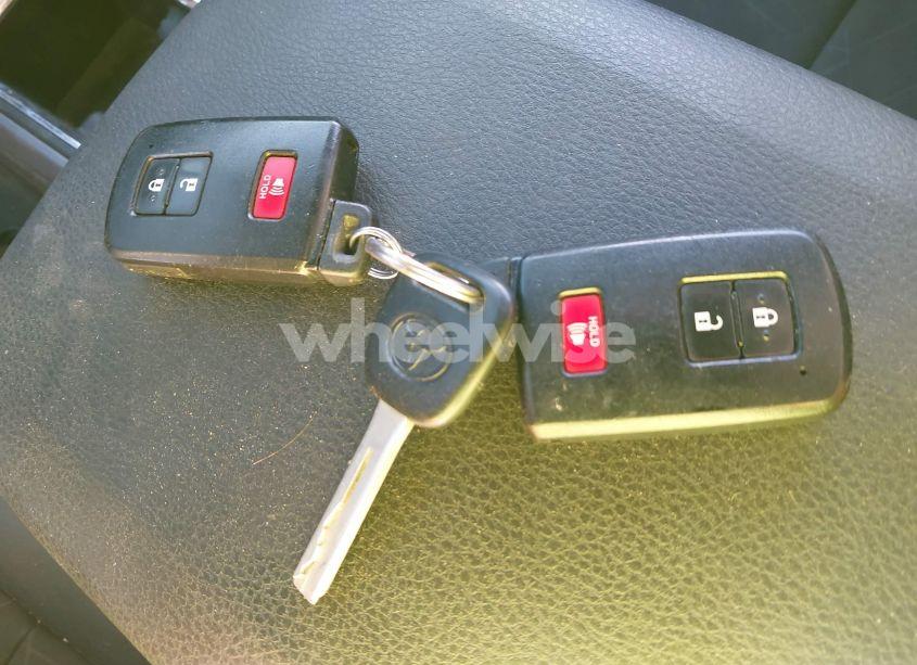 Photo 11 of 2019 Toyota Tacoma TRD OFF ROAD (VIN 3TMCZ5AN2KM231072)