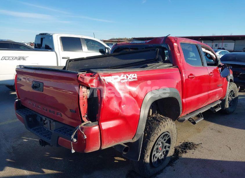 Photo 15 of 2019 Toyota Tacoma TRD OFF ROAD (VIN 3TMCZ5AN2KM231072)