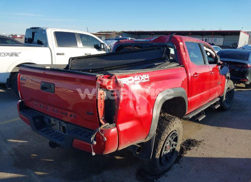 Photo 4 of 2019 Toyota Tacoma TRD OFF ROAD (VIN 3TMCZ5AN2KM231072)