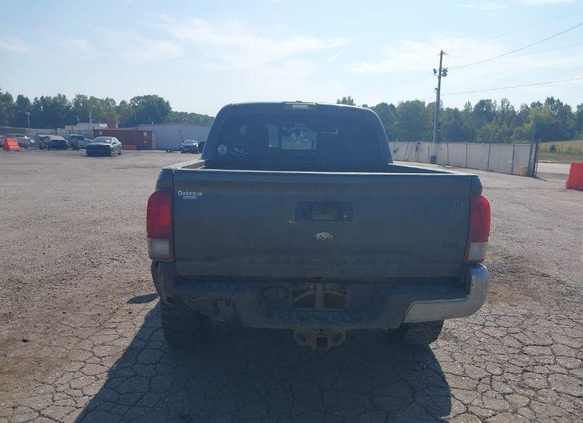 Photo 16 of 2019 Toyota Tacoma TRD OFF ROAD (VIN 3TMCZ5AN2KM238099)
