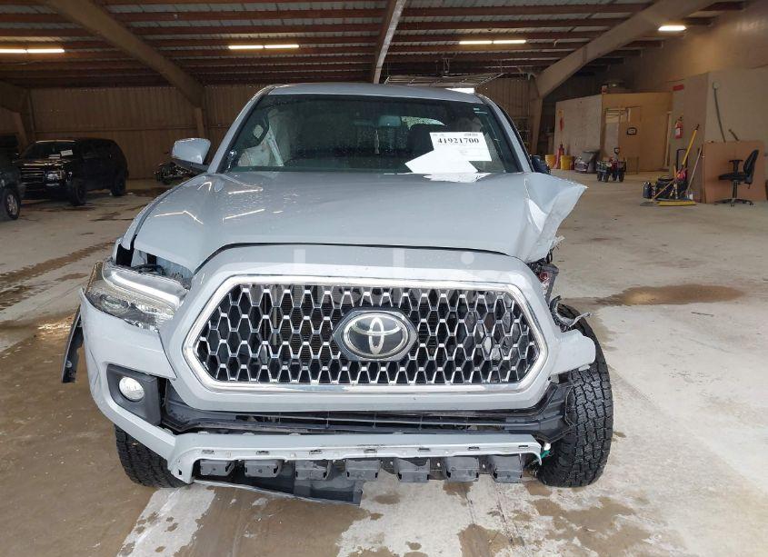 Photo 12 of 2019 Toyota Tacoma TRD OFF ROAD (VIN 3TMCZ5AN2KM251158)
