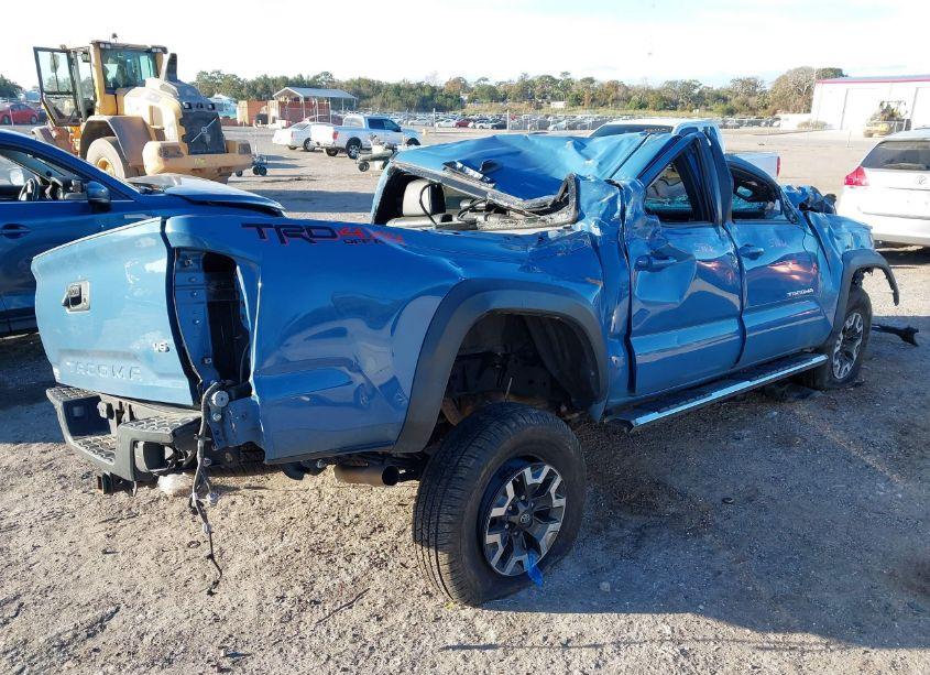Photo 4 of 2019 Toyota Tacoma TRD OFF ROAD (VIN 3TMCZ5AN2KM254982)