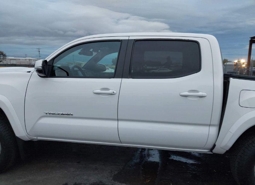 Photo 14 of 2020 Toyota Tacoma TRD SPORT (VIN 3TMCZ5AN2LM289619)