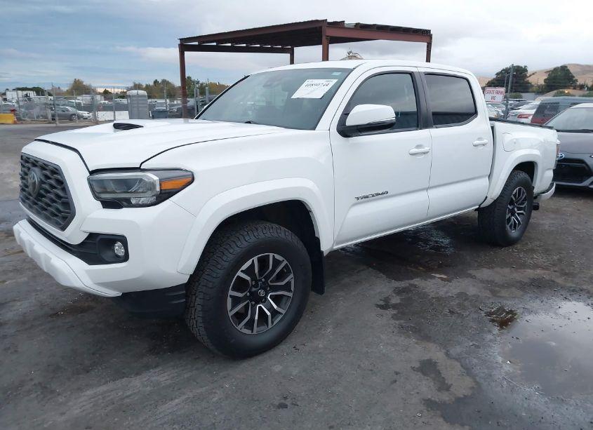 Photo 2 of 2020 Toyota Tacoma TRD SPORT (VIN 3TMCZ5AN2LM289619)