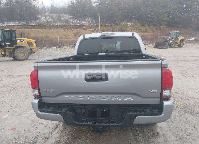Photo 17 of 2020 Toyota Tacoma SR V6 (VIN 3TMCZ5AN2LM365758)
