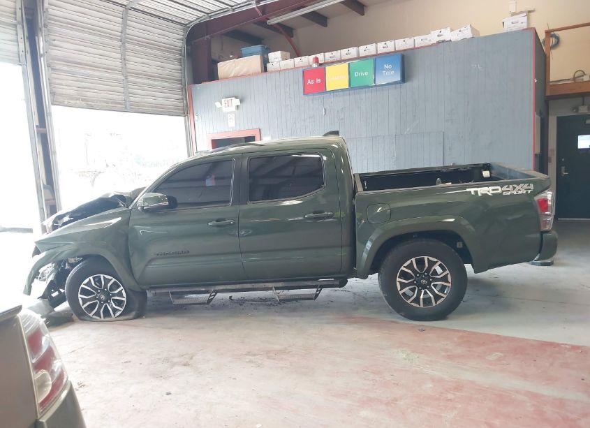 Photo 14 of 2021 Toyota Tacoma TRD SPORT (VIN 3TMCZ5AN2MM375627)
