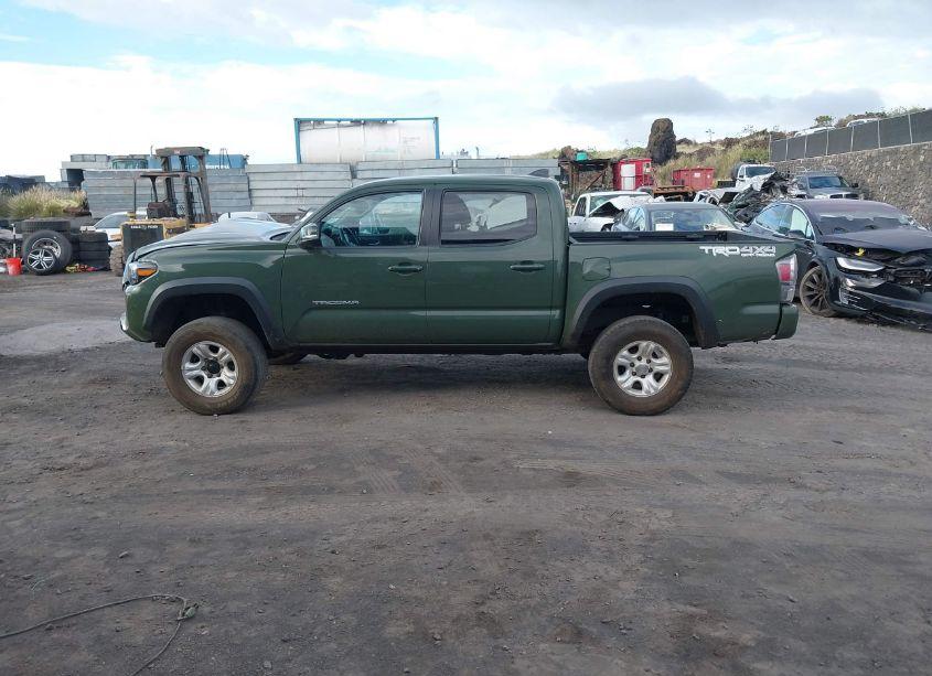 Photo 14 of 2021 Toyota Tacoma SR V6/SR5 V6/TRD OFF-ROAD/TRD PRO/TRD SPORT (VIN 3TMCZ5AN2MM375935)