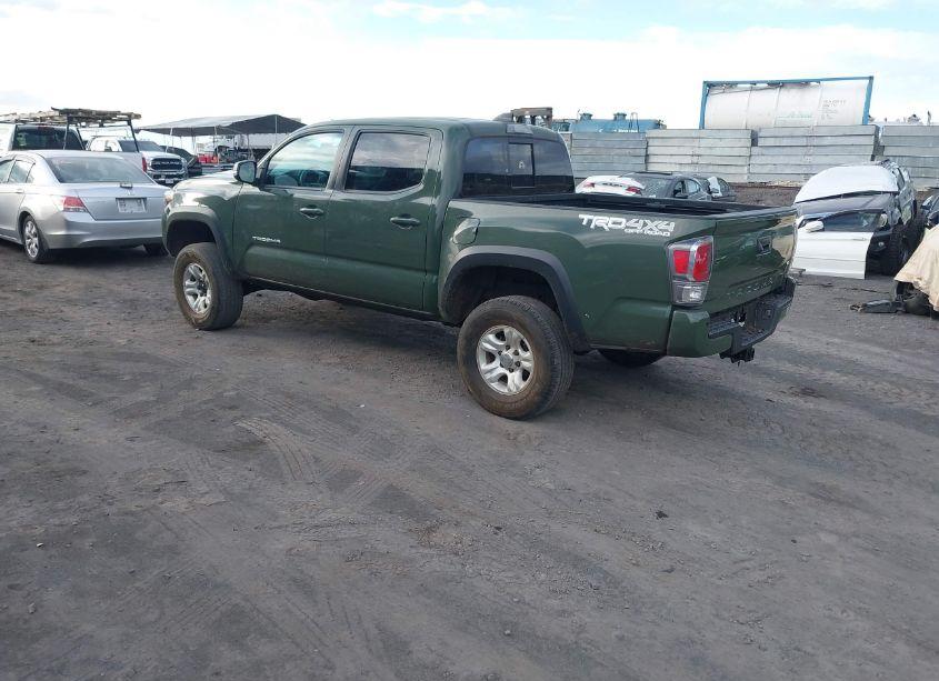 Photo 3 of 2021 Toyota Tacoma SR V6/SR5 V6/TRD OFF-ROAD/TRD PRO/TRD SPORT (VIN 3TMCZ5AN2MM375935)