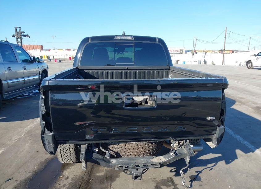 Photo 6 of 2021 Toyota Tacoma TRD OFF-ROAD (VIN 3TMCZ5AN2MM379046)