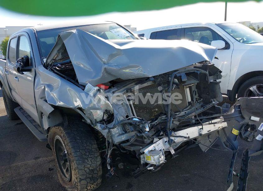Photo 6 of 2021 Toyota Tacoma TRD OFF-ROAD (VIN 3TMCZ5AN2MM396431)